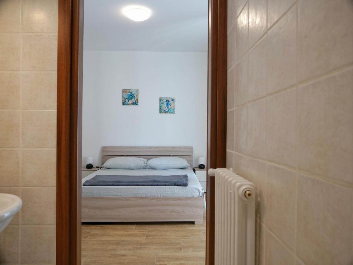 Wind Rose House - Bicamere, Parcheggio Fronte Mare Apartment *